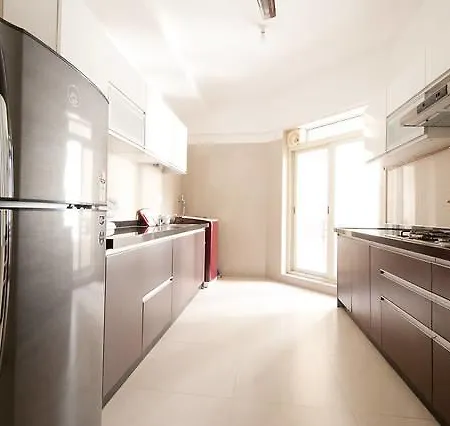 Guest house Go Business Stay-kohinoor, Near Bkc