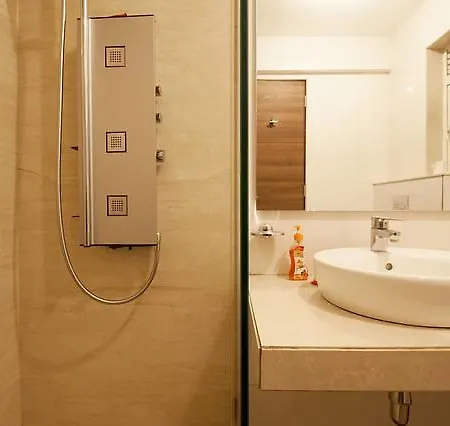 Go Business Stay-kohinoor, Near Bkc Guest house