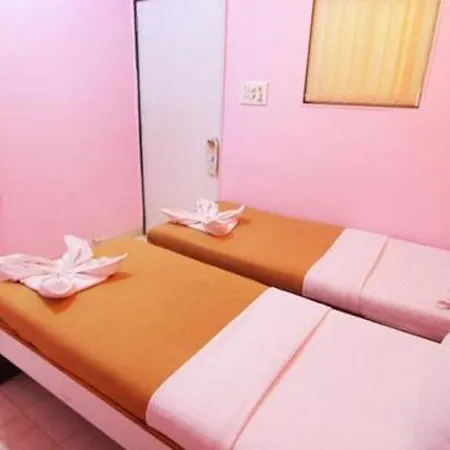 Home Stay 3*