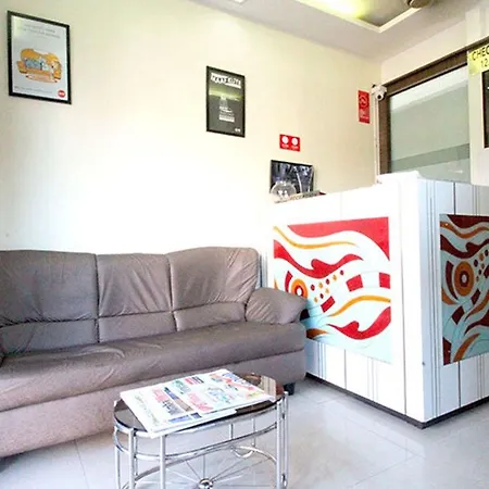 Apple Guest house *
