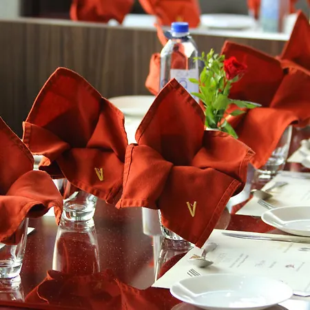 Vihang's 3* Mumbai