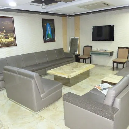 Regal Palace 3*