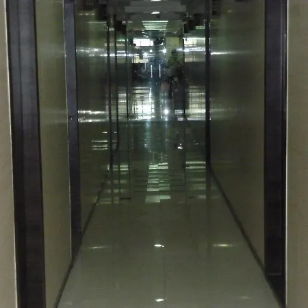 Hotel Regal Palace 3*