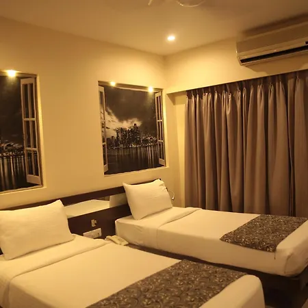 Hotel Tim Grand 3*