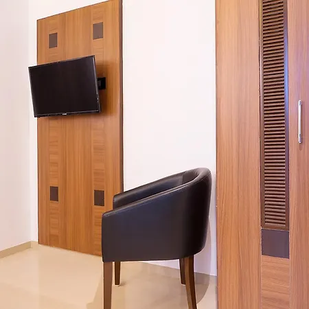 Hotel Treebo Olive Near Bkc Mumbai