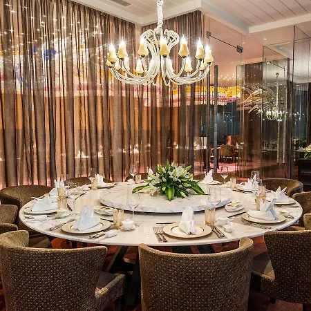 Hotel Taj Santacruz Mumbai