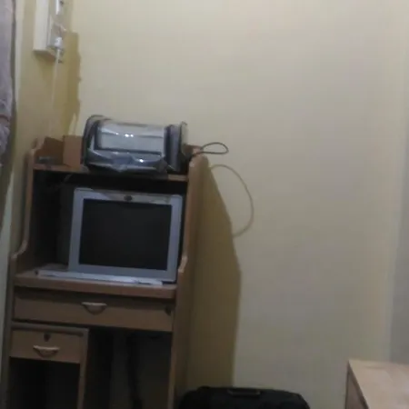 Furnished Near Bkc, Airport & Santacruz Guest house *