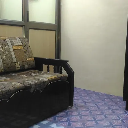 Furnished Near Bkc, Airport & Santacruz Guest house *