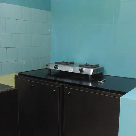 Guest house Furnished Near Bkc, Airport & Santacruz Mumbai