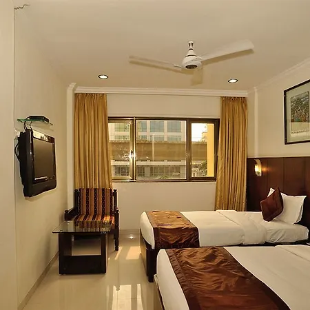 Fabhotel On Time Andheri East