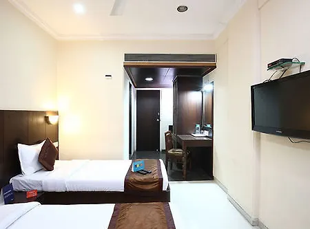 Hotel Fabhotel On Time Andheri East