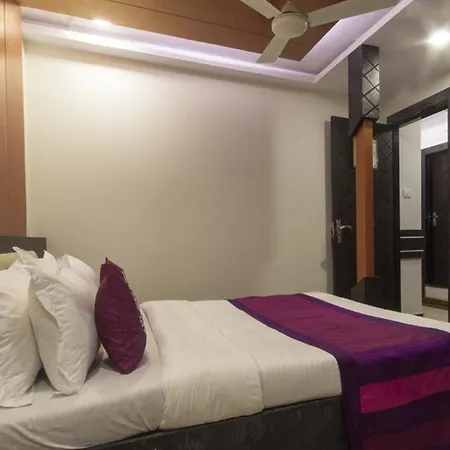 Accore Hotel 3*