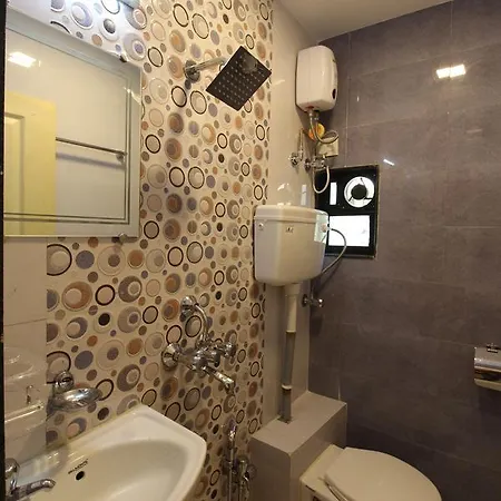 Golden Residency 2* Mumbai