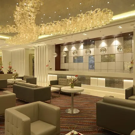 Genesis Near Airport 4*