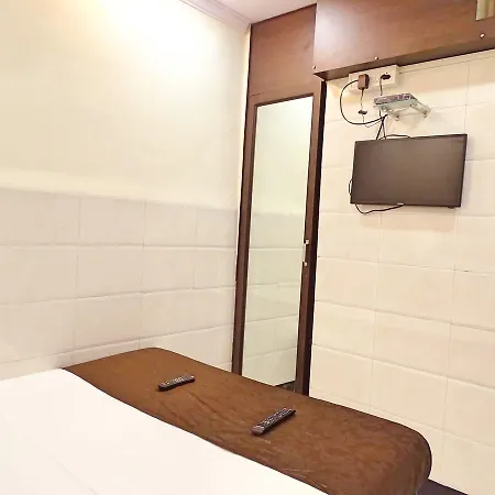 Lodge Sai Sharan Lodging *