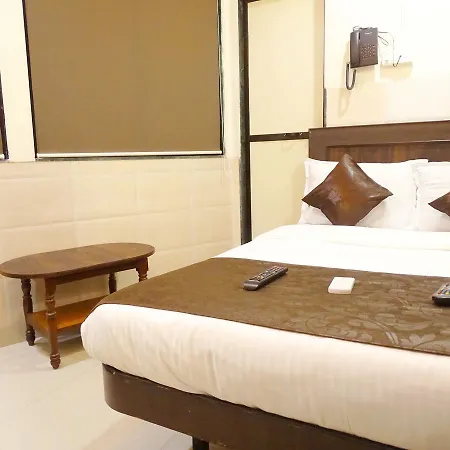 Sai Sharan Lodging Lodge *