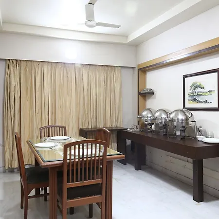 Mint Domestic Airport Hotel 3*