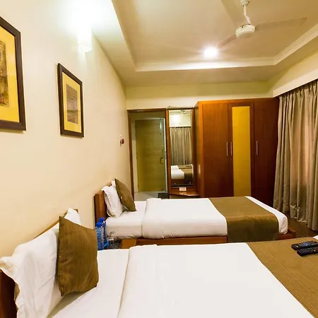 Hotel Mint Domestic Airport 3*