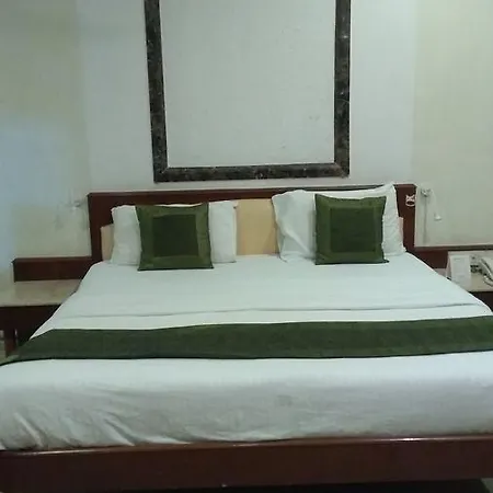 Hotel Garden 3*