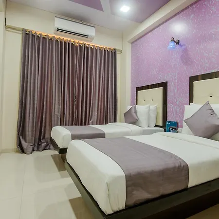 Hotel Oyo 9326 Om Sai Residency Mumbai