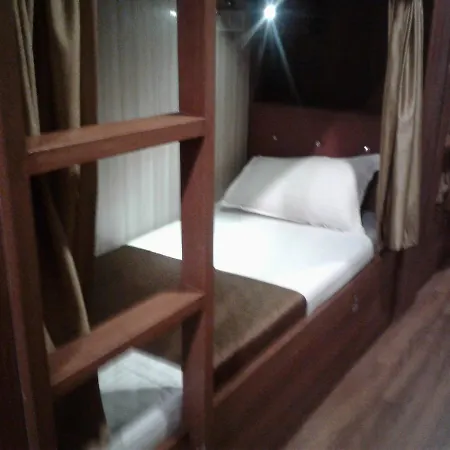 Bed & Breakfast Classic *