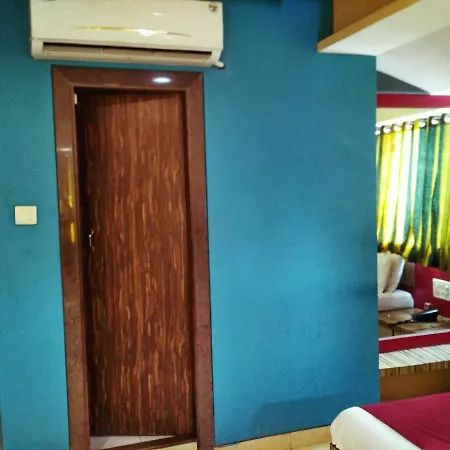 Hotel Executive 3*
