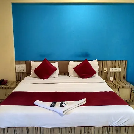Hotel Executive 3*