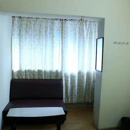 Hotel Kishish Kunj 3*
