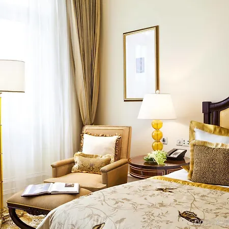 The Taj Mahal Palace, 5* Mumbai