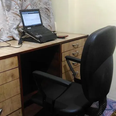 Furnished Near Bkc, Airport & Santacruz Mumbai
