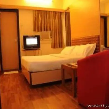Avon Ruby Dadar Hotel