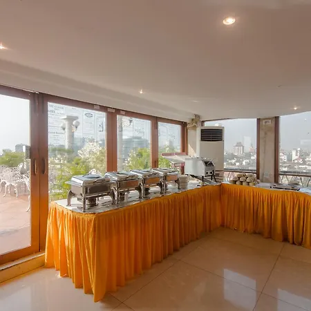 Oyo 4123 Godwin Hotel