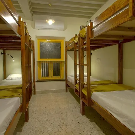 Horn Ok Please Hostel *