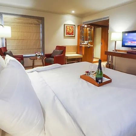 Hotel The Grandeur Boutique 3*