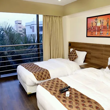 Hotel House Andheri East,