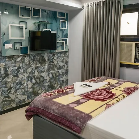 Hotel Elegant Mumbai