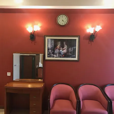 Kohinoor Atc Bed & Breakfast *