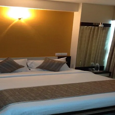 Maangta 113 @ Andheri East Hotel Mumbai