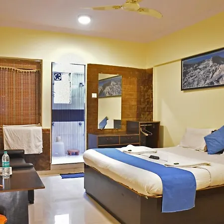 Hotel Maangta 111 @ Andheri East Mumbai