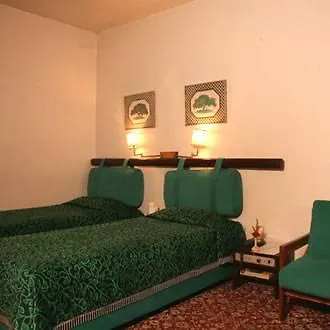 Hotel Kumaria Presidency