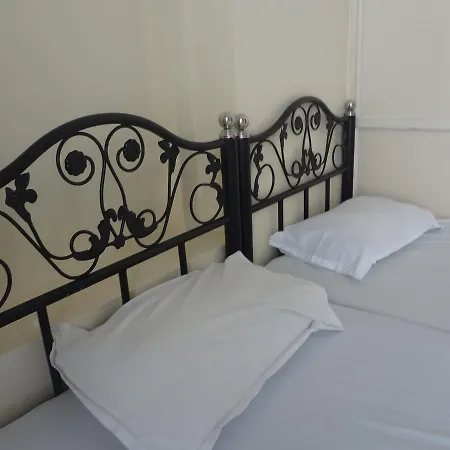 Lodge Kohinoor Mumbai