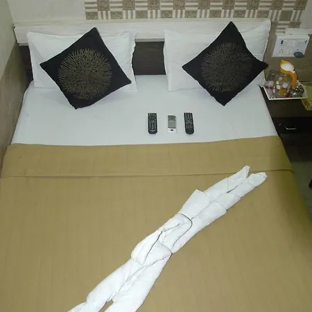 Hotel National Residency 3*