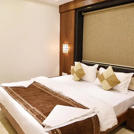 Hotel Flora Fountain,fort 2*