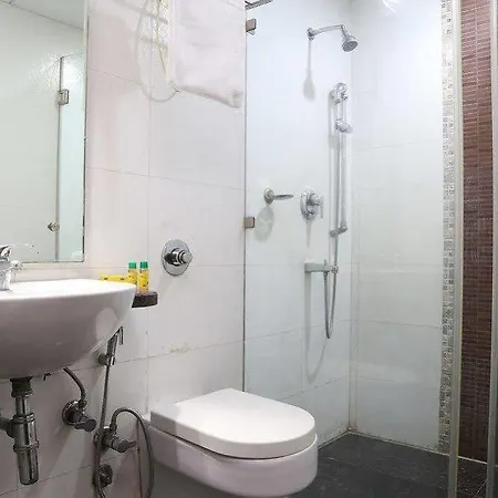 Fabhotel Midaas Comforts Hotel Mumbai