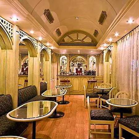 Midtown Pritam Hotel 3*