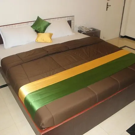 The Aarya A Smart Business 3* Mumbai