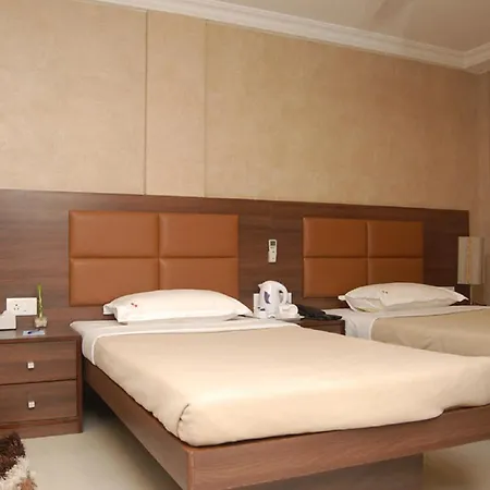 Hotel Haredia 3*