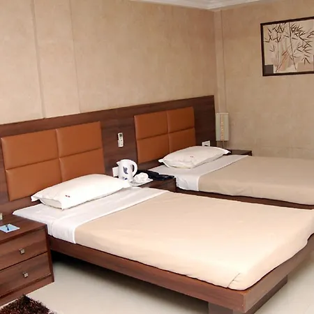 Hotel Haredia 3*