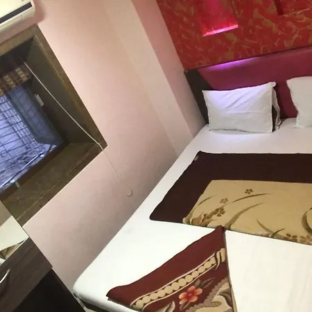 Welcome 3* Mumbai
