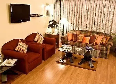 Hotel Midtown Pritam 3*